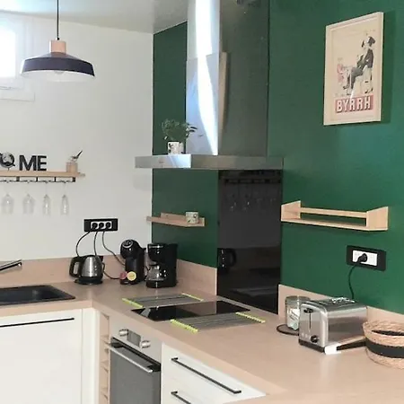 Ozoizo Cosy Au Calme Sans Vis A Vis 10' De Bergerac Avec Parking Prive Auto Moto Apartment Lembras